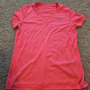 Womens UnderArmour Top (M)